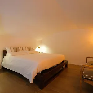 Old Stone House Apartment